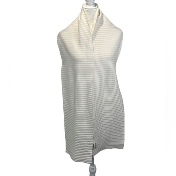 Coldwater Creek White Scarf - Picture 2 of 3